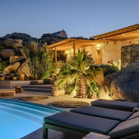 Elements Mykonos Plintri