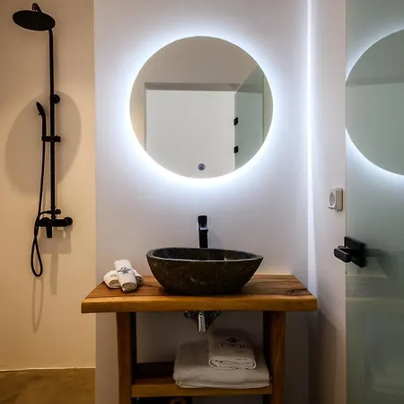 Elements Mykonos Villa Plintri