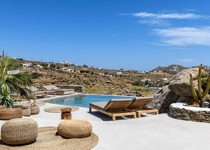 Elements Mykonos Plintri